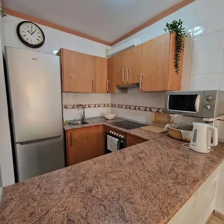 Apartamento Primavera Mar Apartment *